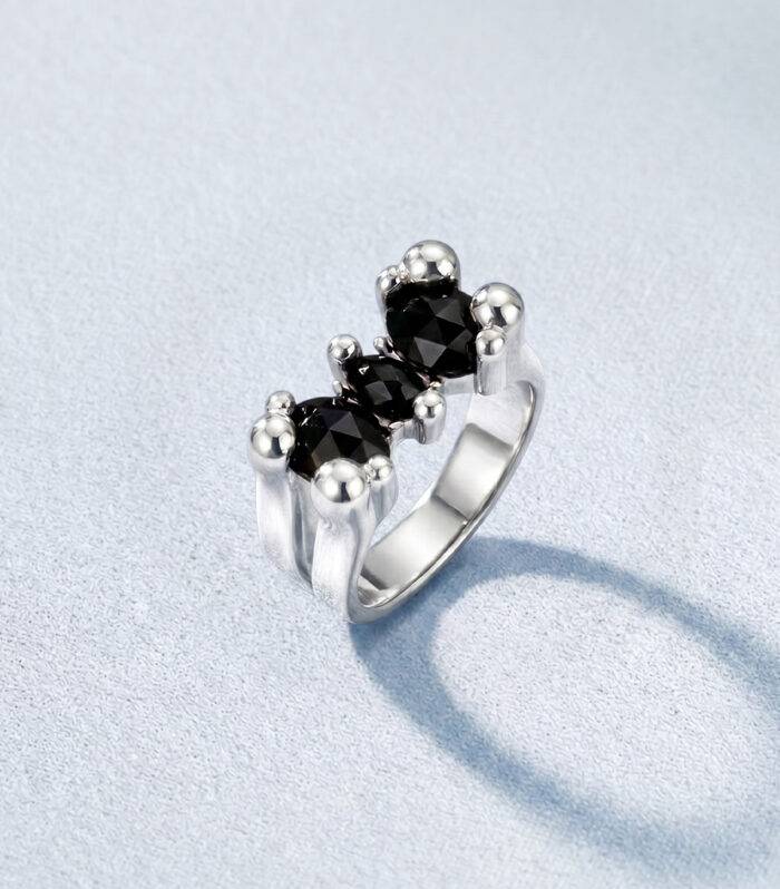 Δαχτυλίδι MARONI ONYX TRINITY